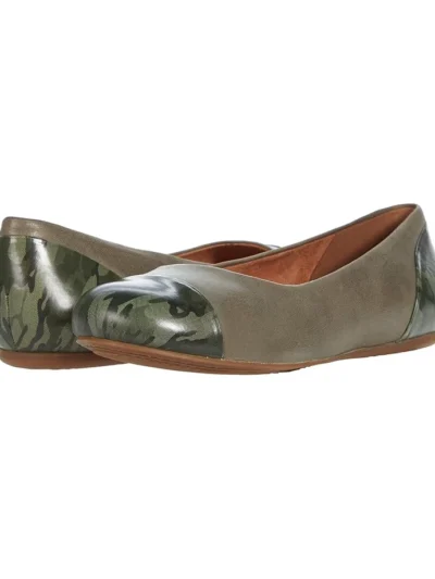 SoftWalk Sonoma Cap Toe | Flats