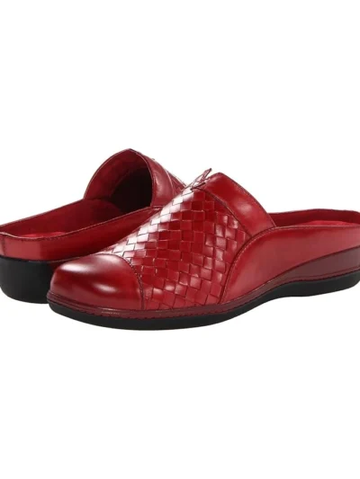 SoftWalk San Marcos | Clogs